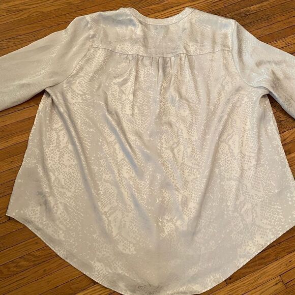 Torrid silver snakeskin pattern button down blouse - Picture 5 of 5